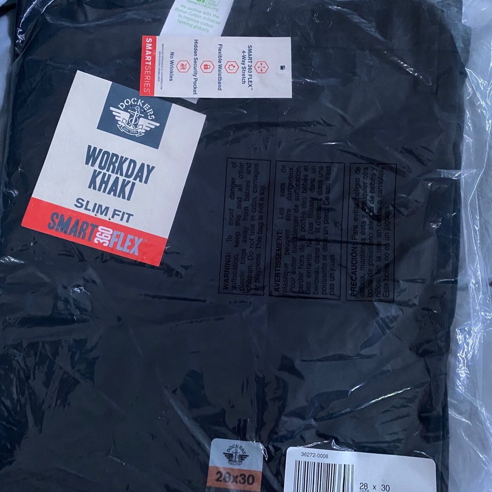 Men’s dockers pants